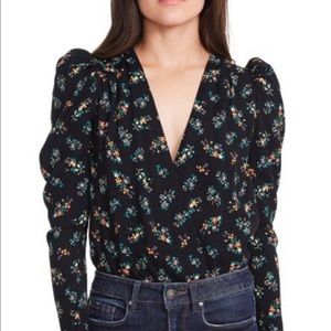 Looking for afrm bodysuit Nora tops!!